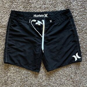 Hurley boardshorts women’s size 7